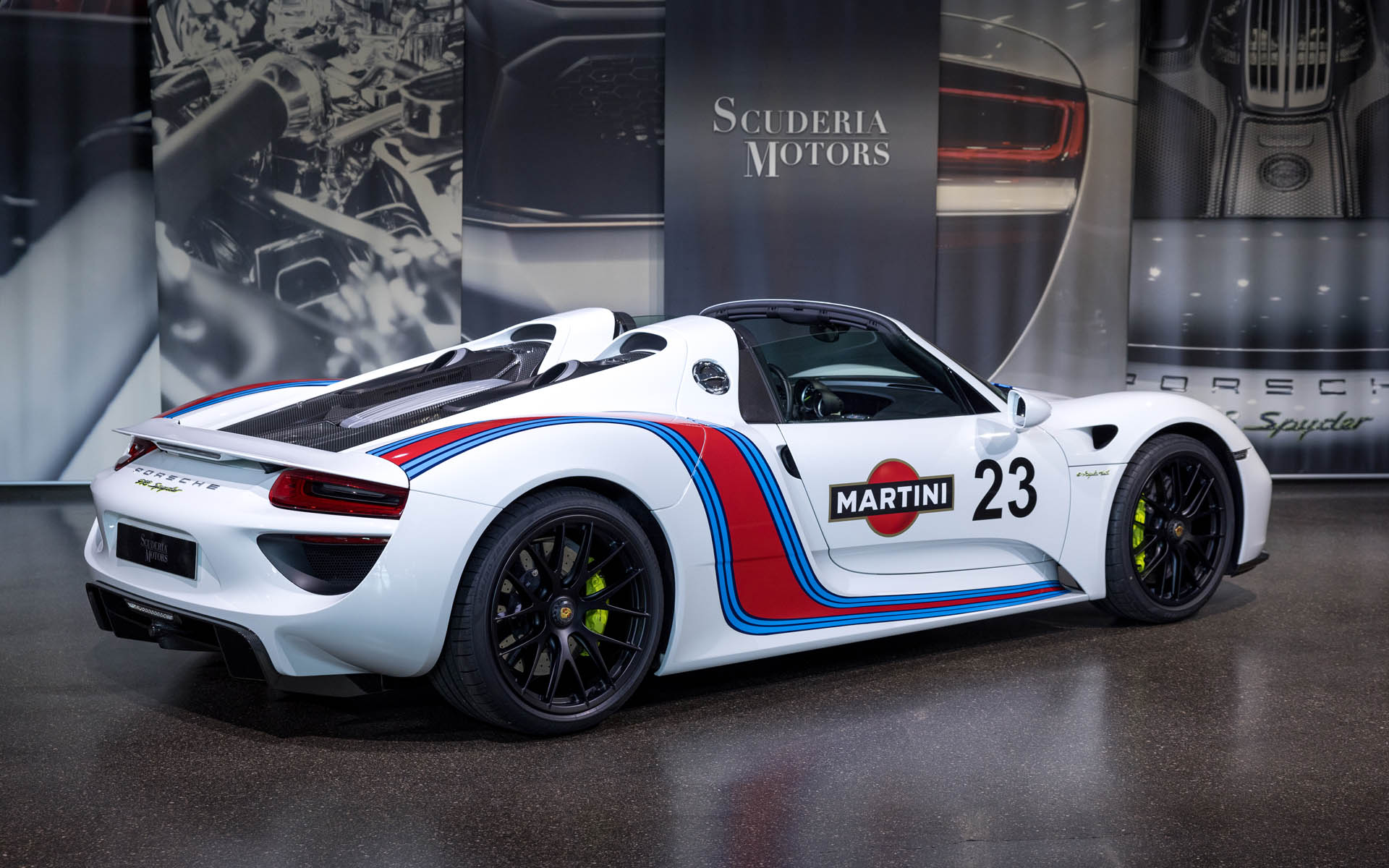 2015 Porsche 918 Spyder Weissach Package Martini Edition, 6/20