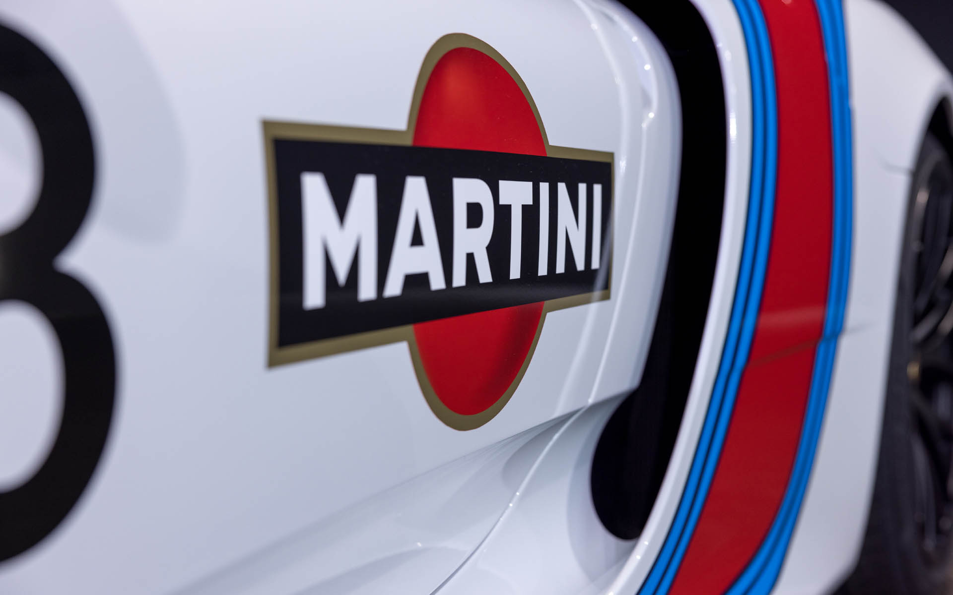 2015 Porsche 918 Spyder Weissach Package Martini Edition, 12/20