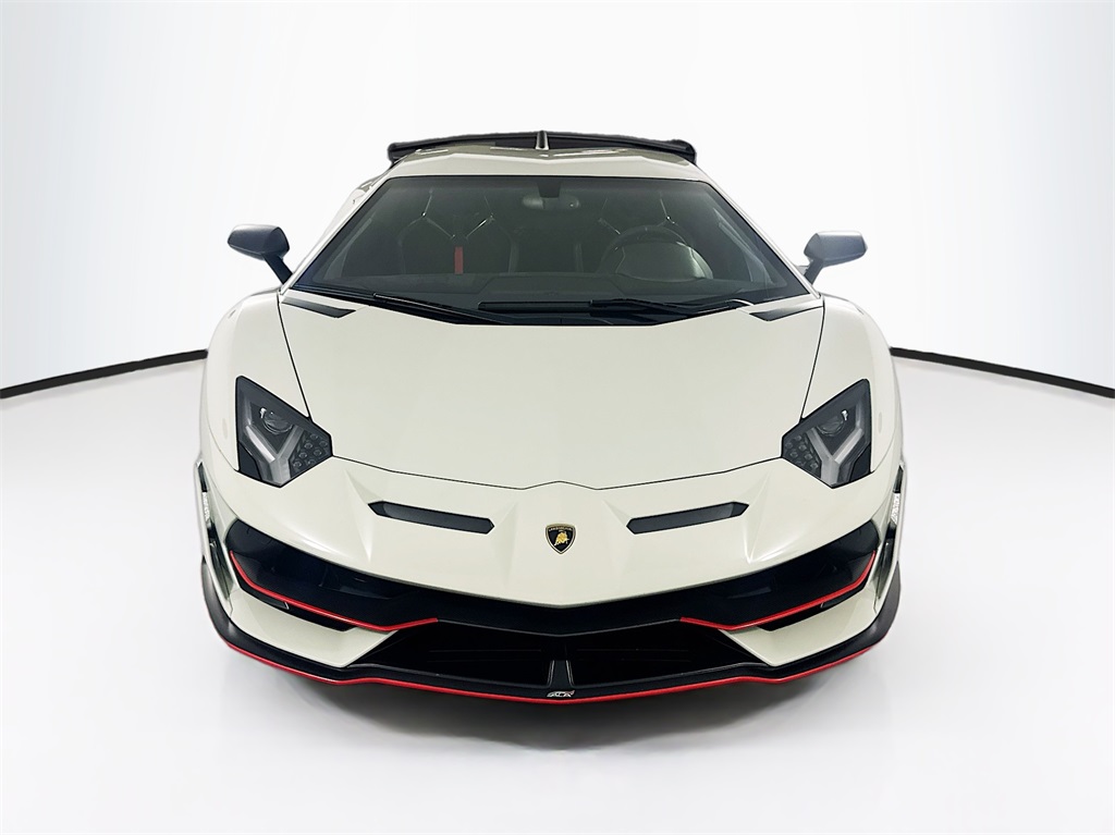 2020 Lamborghini Aventador SVJ