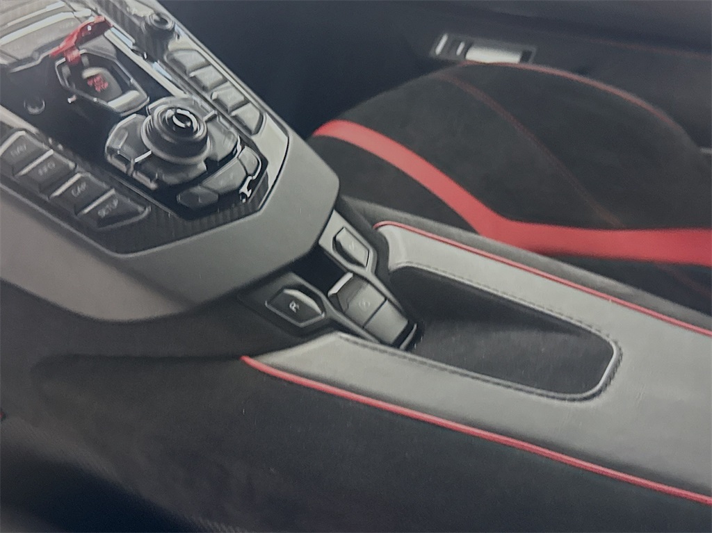 2020 Lamborghini Aventador SVJ, 14/20