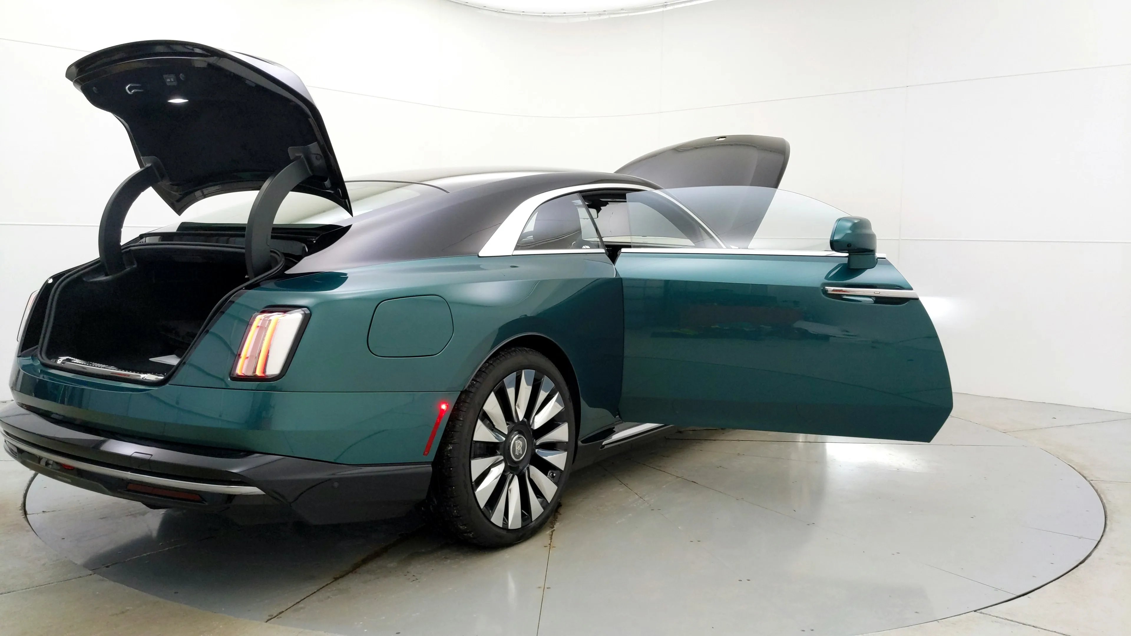 2024 Rolls-Royce Spectre for sale, exterior