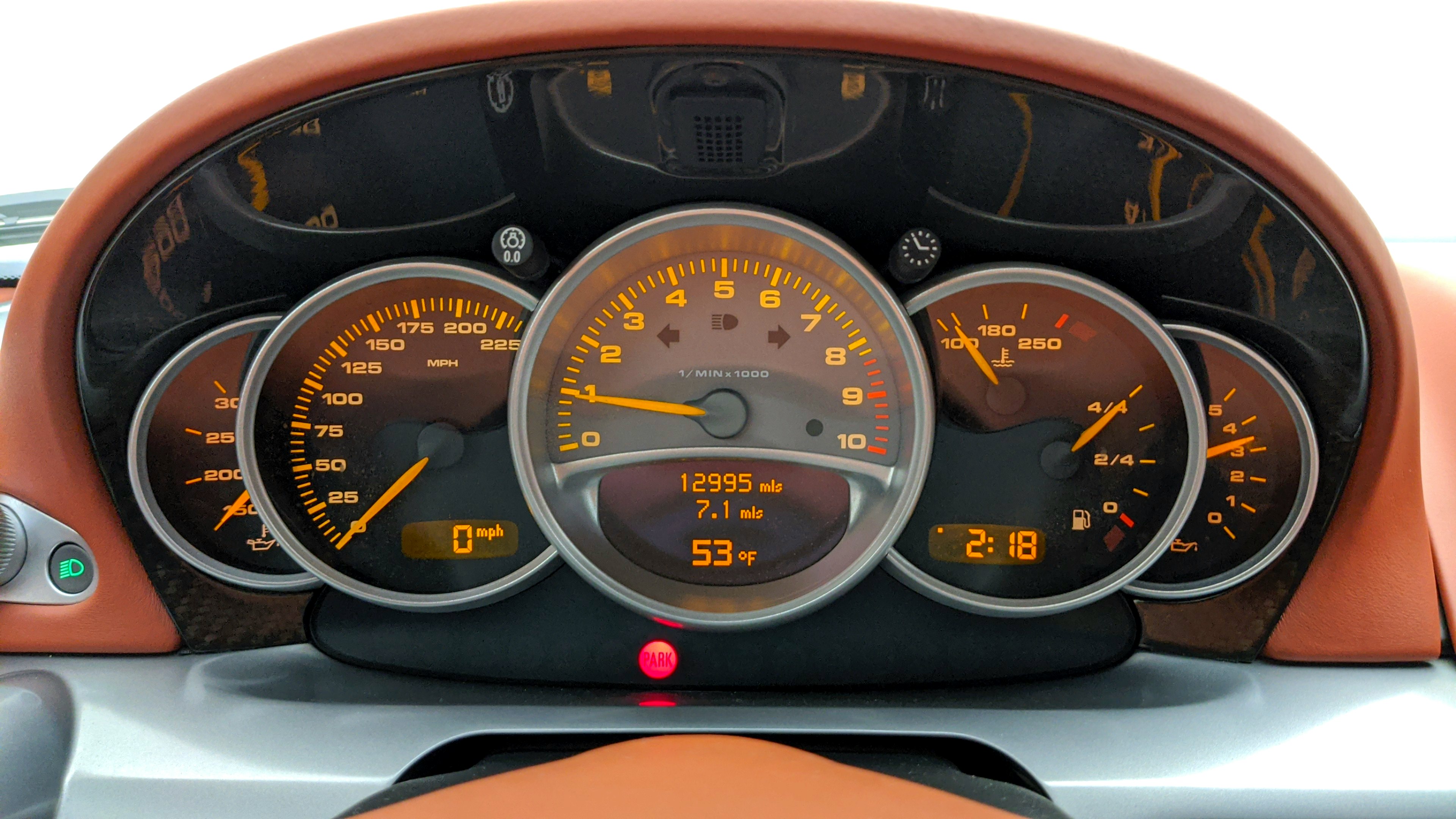 2005 Porsche Carrera GT, 19/20