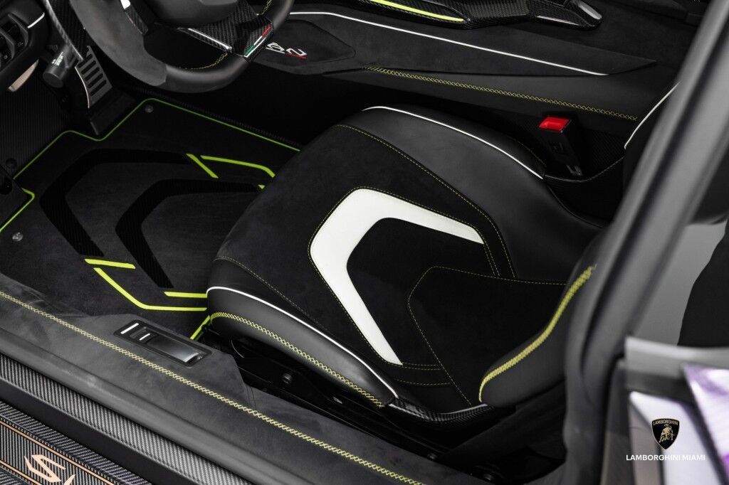 2020 Lamborghini Sián FKP 37, 20/20