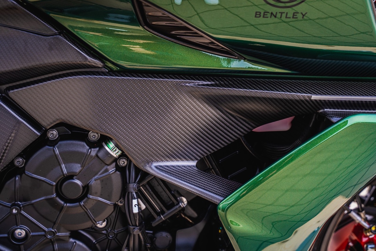 2024 Diavel for Bentley, 16/19