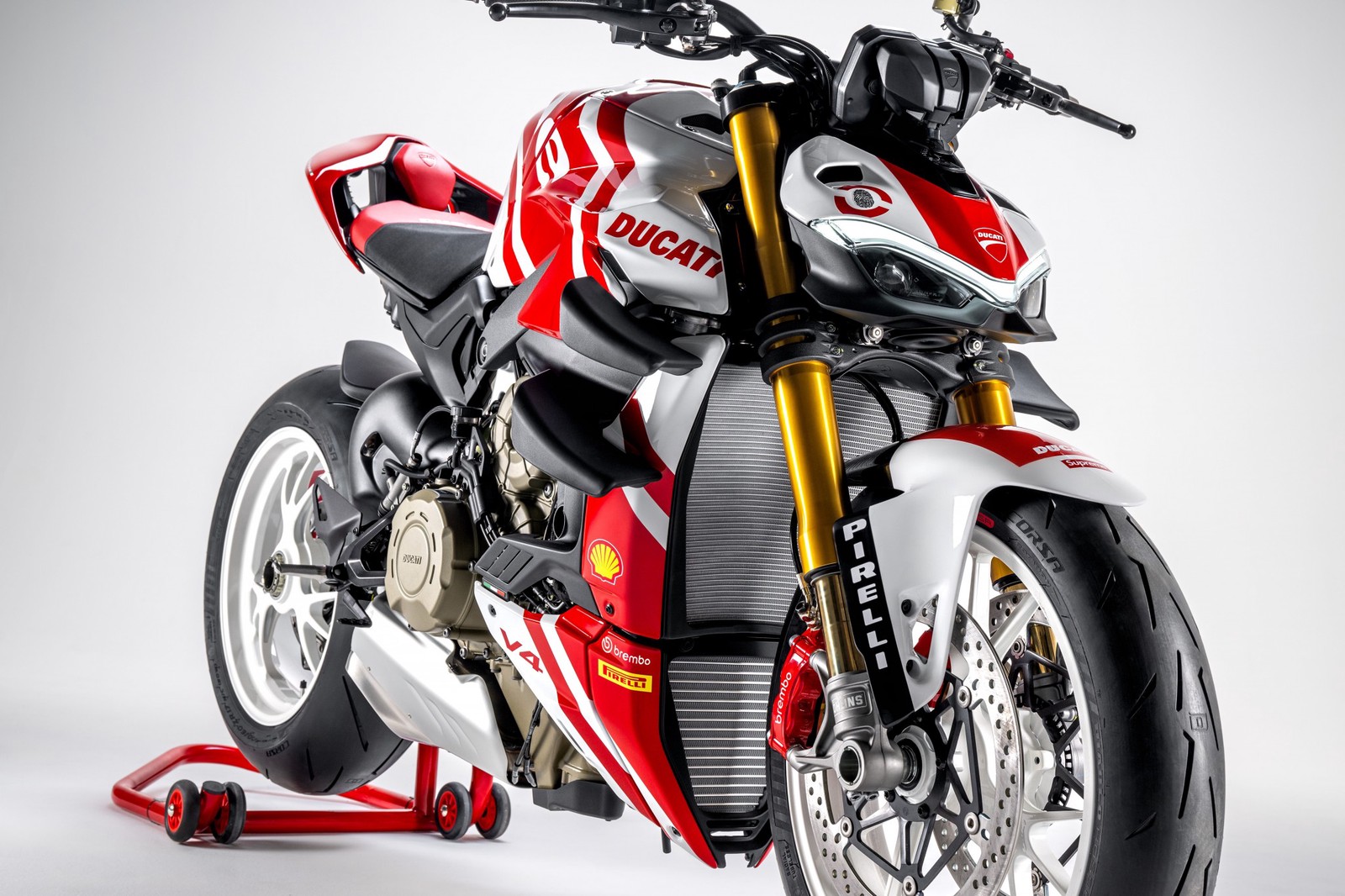 2024 Ducati Streetfighter V4 S Supreme, 2/18