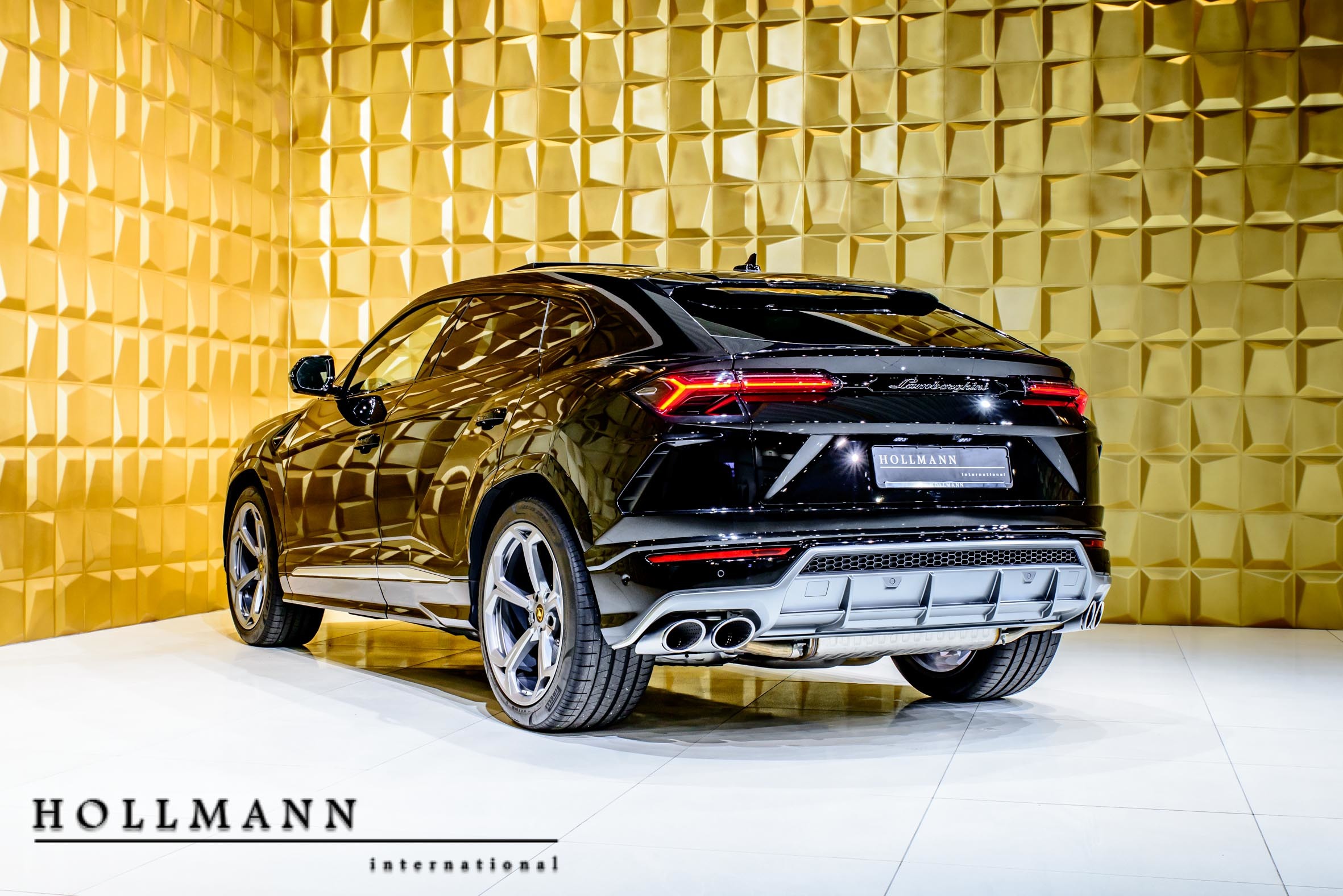2017 Lamborghini Urus, 11/20
