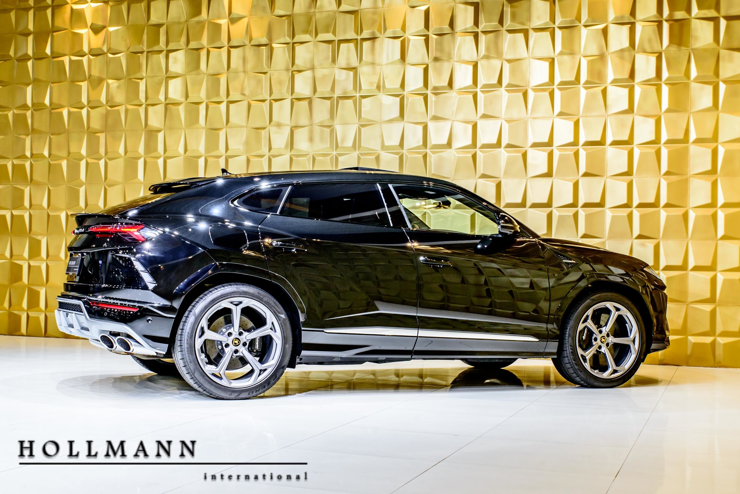 2017 Lamborghini Urus, 13/20