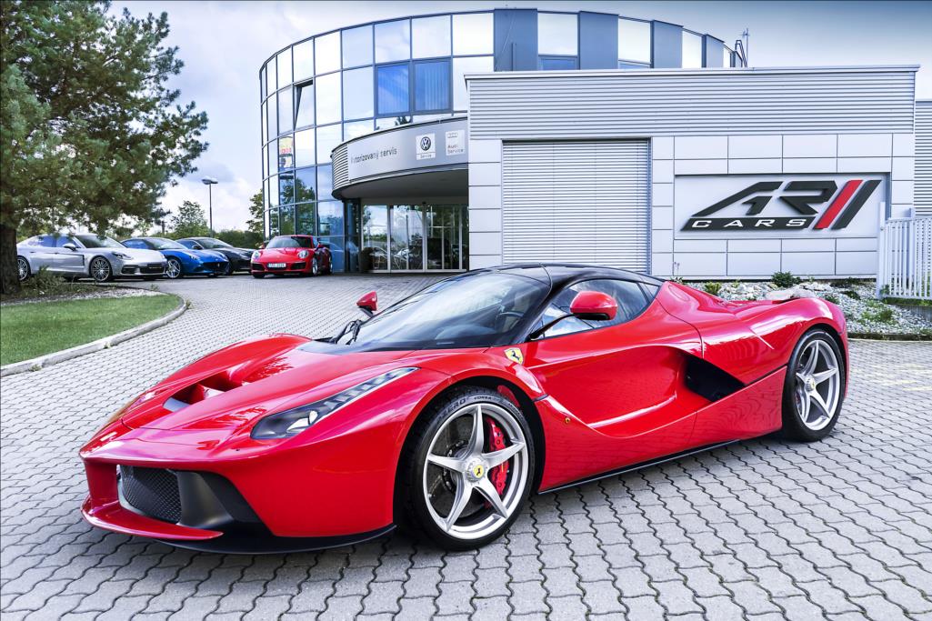 2014 Ferrari LaFerrari, 2/20