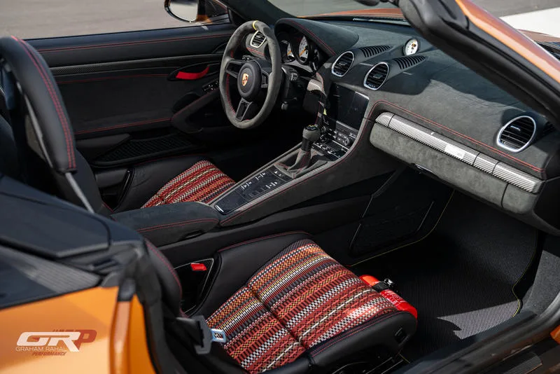 2024 Porsche 718 Spyder RS PTS interior, seats