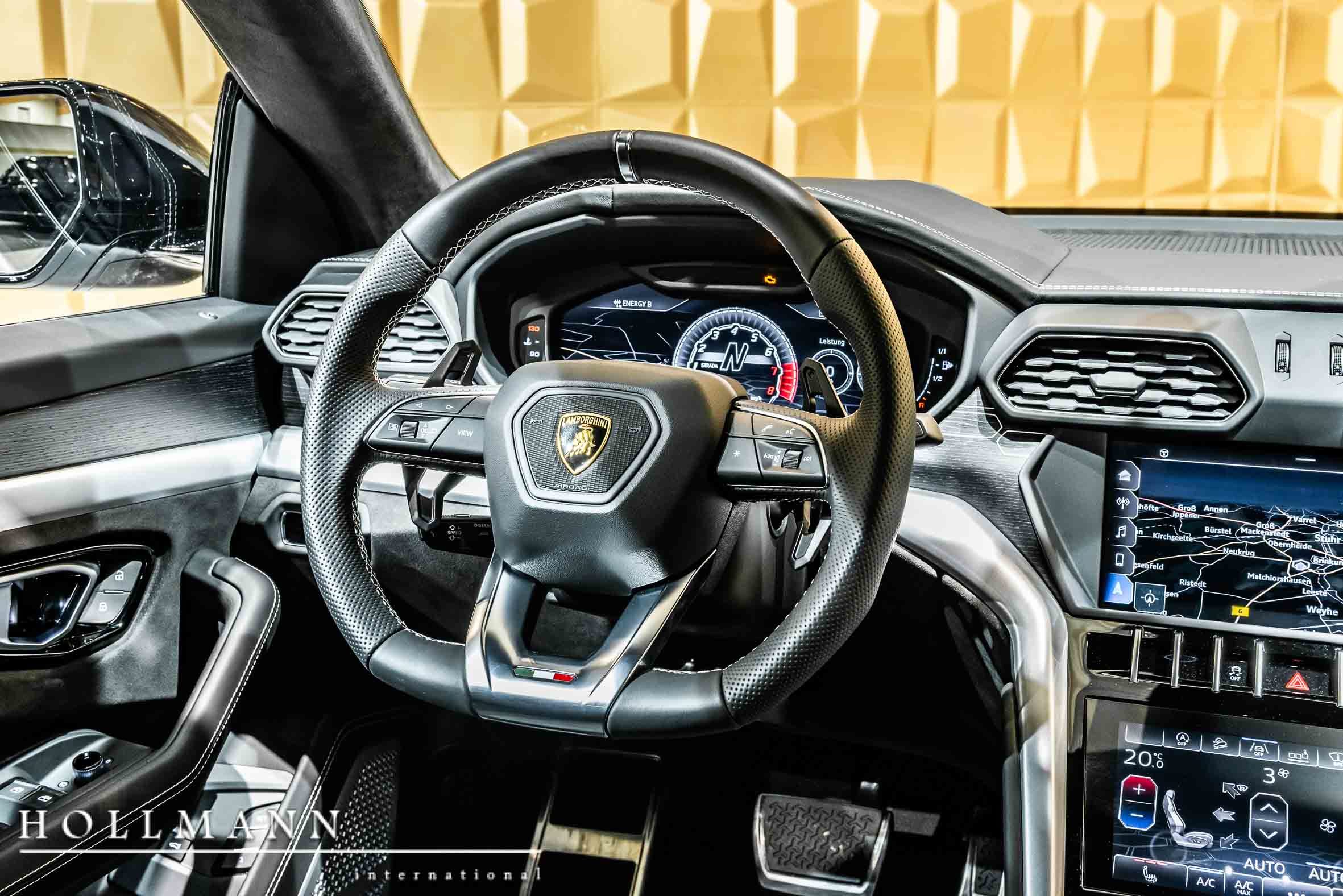2019 Lamborghini Urus, 4/17
