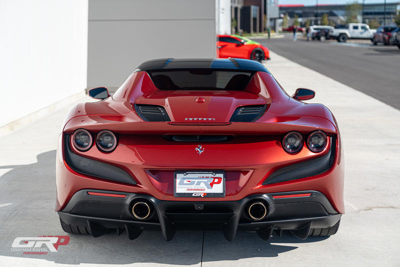 2022 Ferrari F8 Spider, 7/16