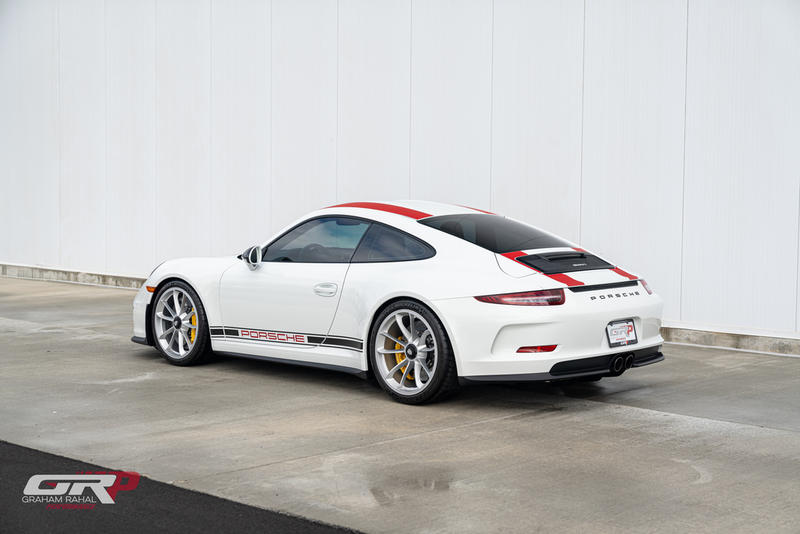 2016 Porsche 911R, 2/19