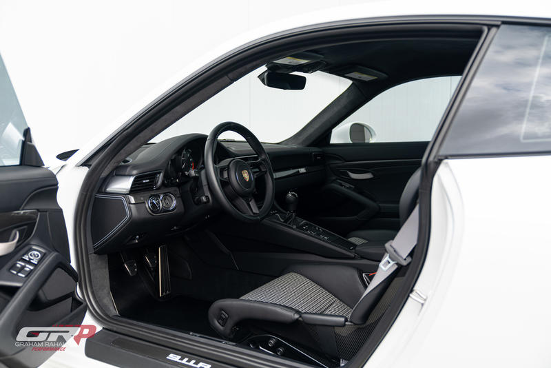 2016 Porsche 911R, 6/19