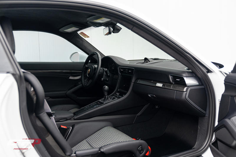 2016 Porsche 911R, 12/19