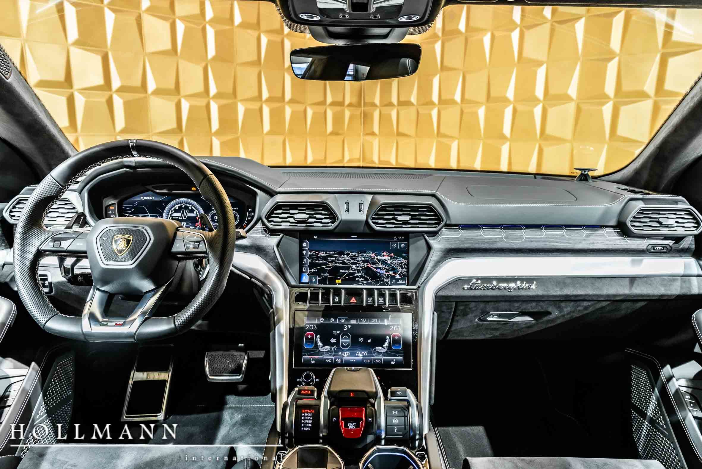 2019 Lamborghini Urus, 13/17