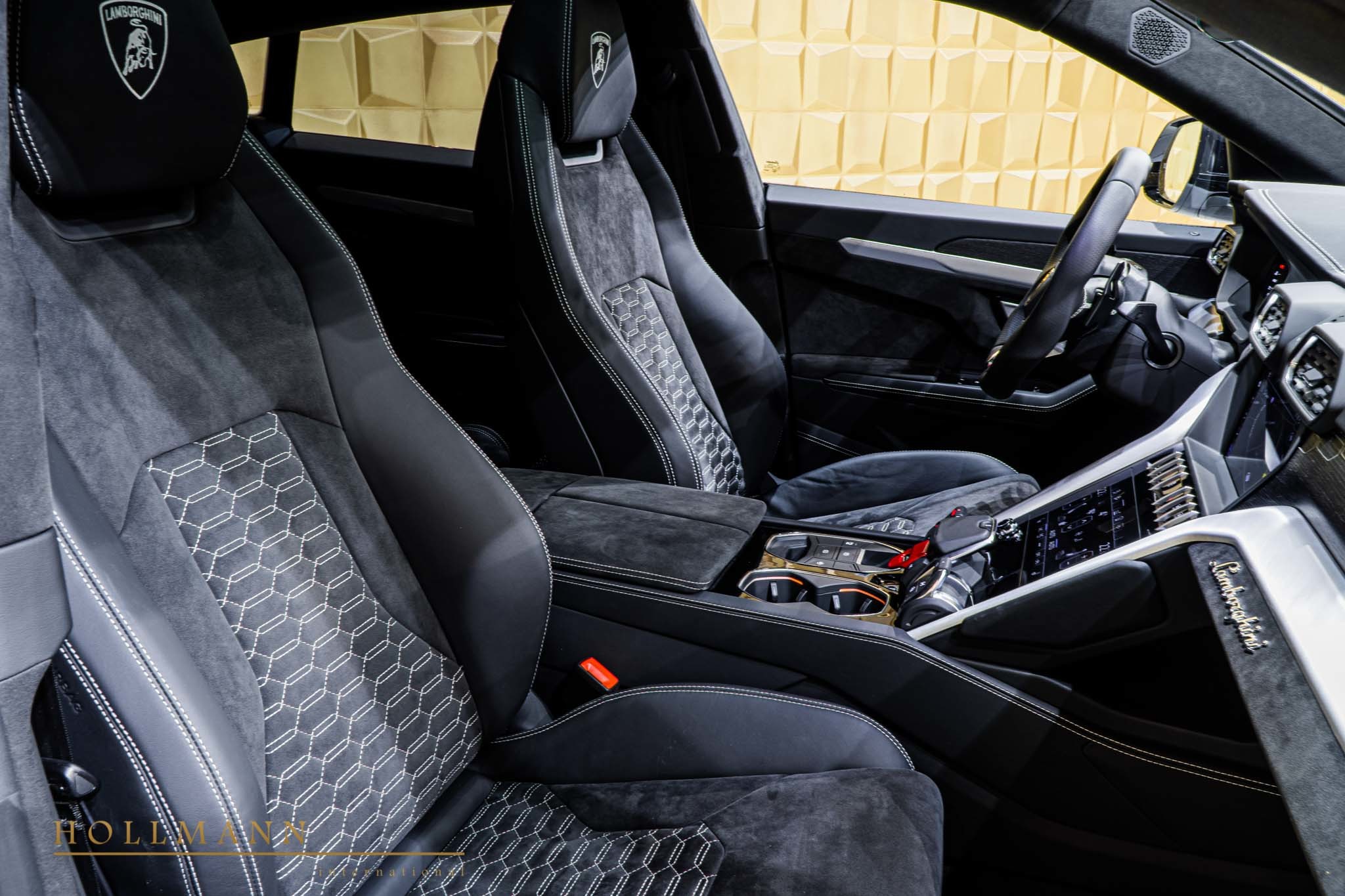 2019 Lamborghini Urus, 14/17