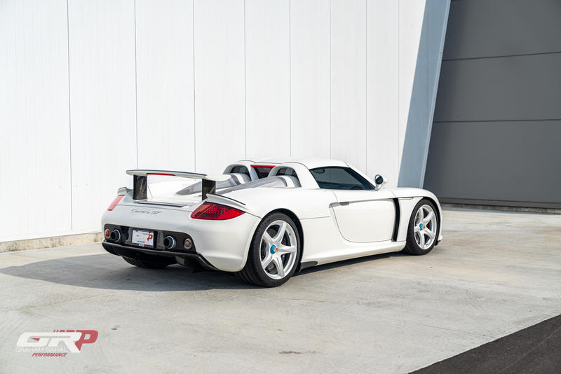2005 Porsche Carrera GT, 2/20