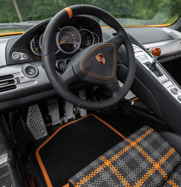2004 Porsche Carrera GT, 6/14