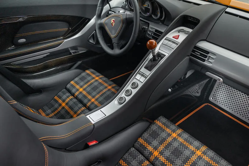 2004 Porsche Carrera GT interior