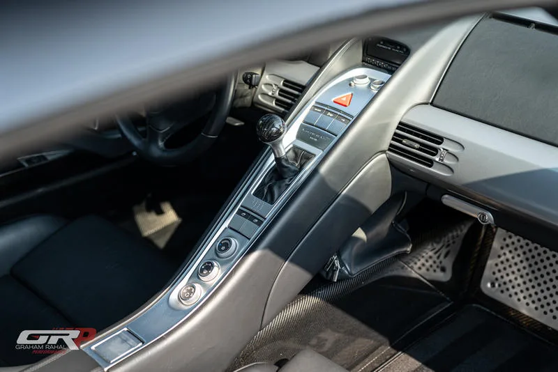 2004 Porsche Carrera GT interior