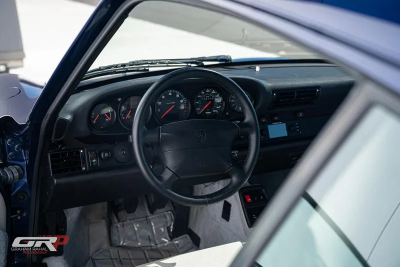 1996 Porsche 911 Turbo 993 interior, dashboard