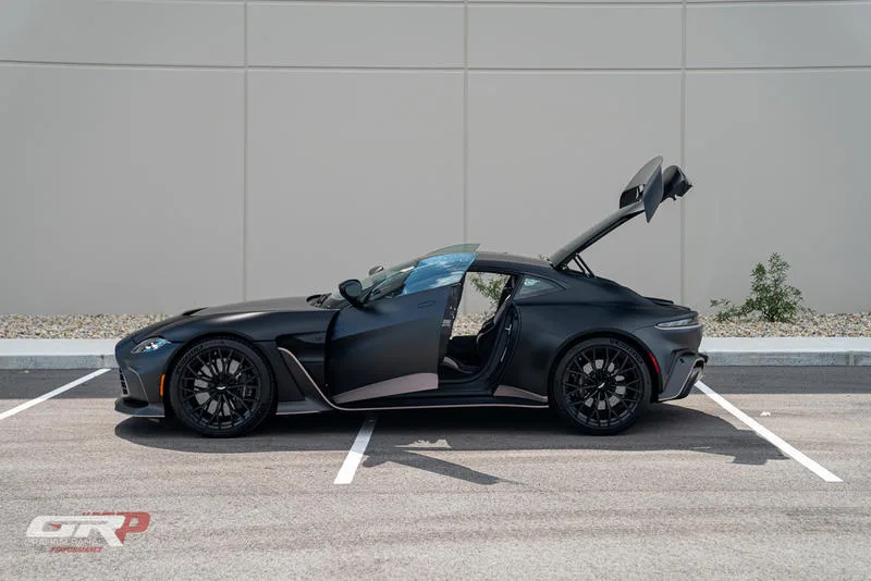 2023 Aston Martin Vantage for sale, exterior, Black