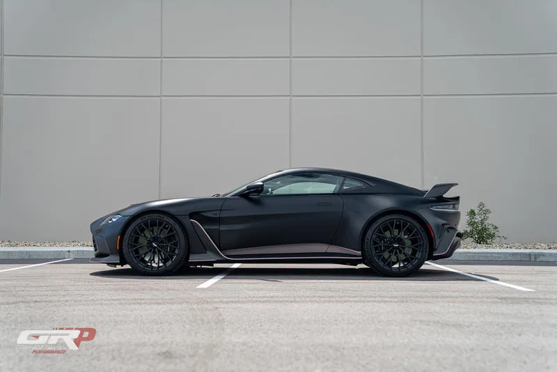 2023 Aston Martin Vantage for sale, exterior, Black