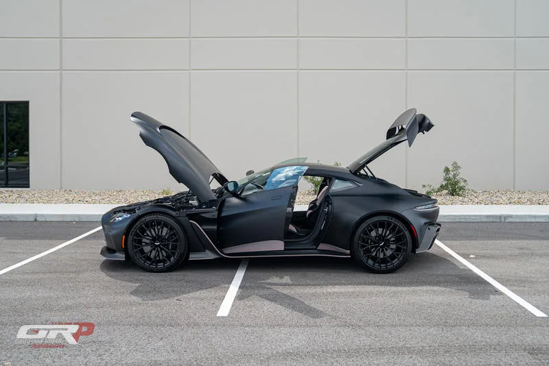 2023 Aston Martin Vantage for sale, exterior, Black