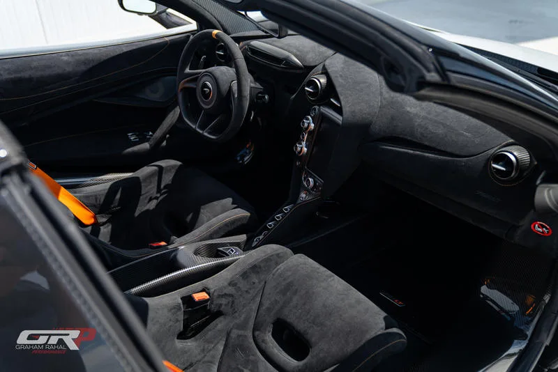 2022 McLaren 765LT Spider interior