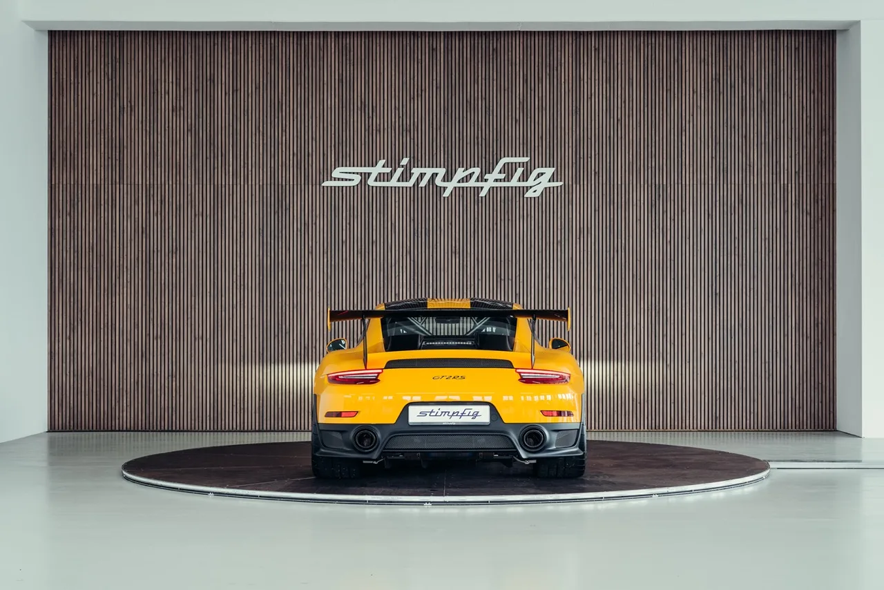 2018 Porsche 991.2 GT2 RS Weissach for sale, exterior, Yellow