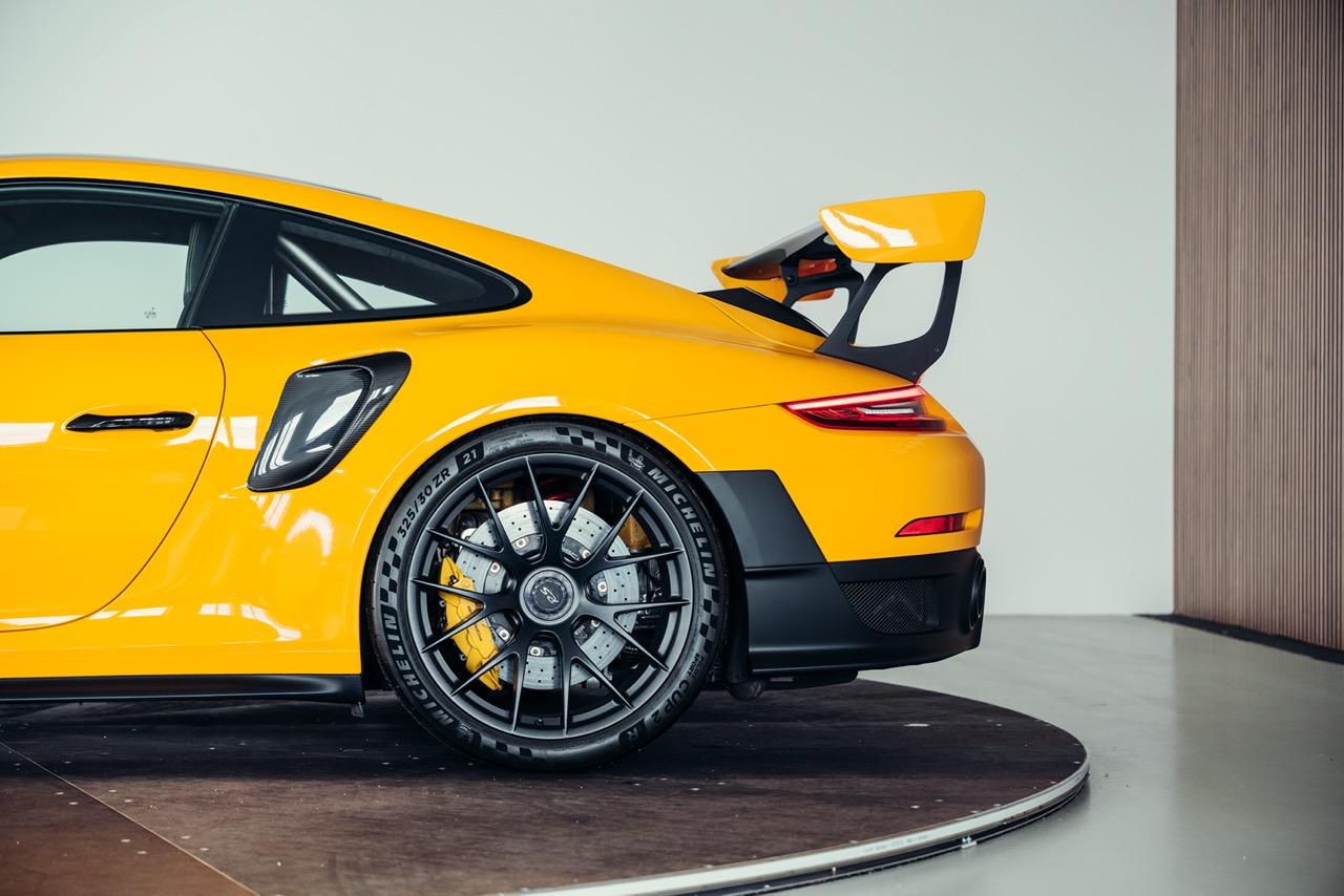 2018 Porsche 991.2 GT2 RS Weissach, 12/19