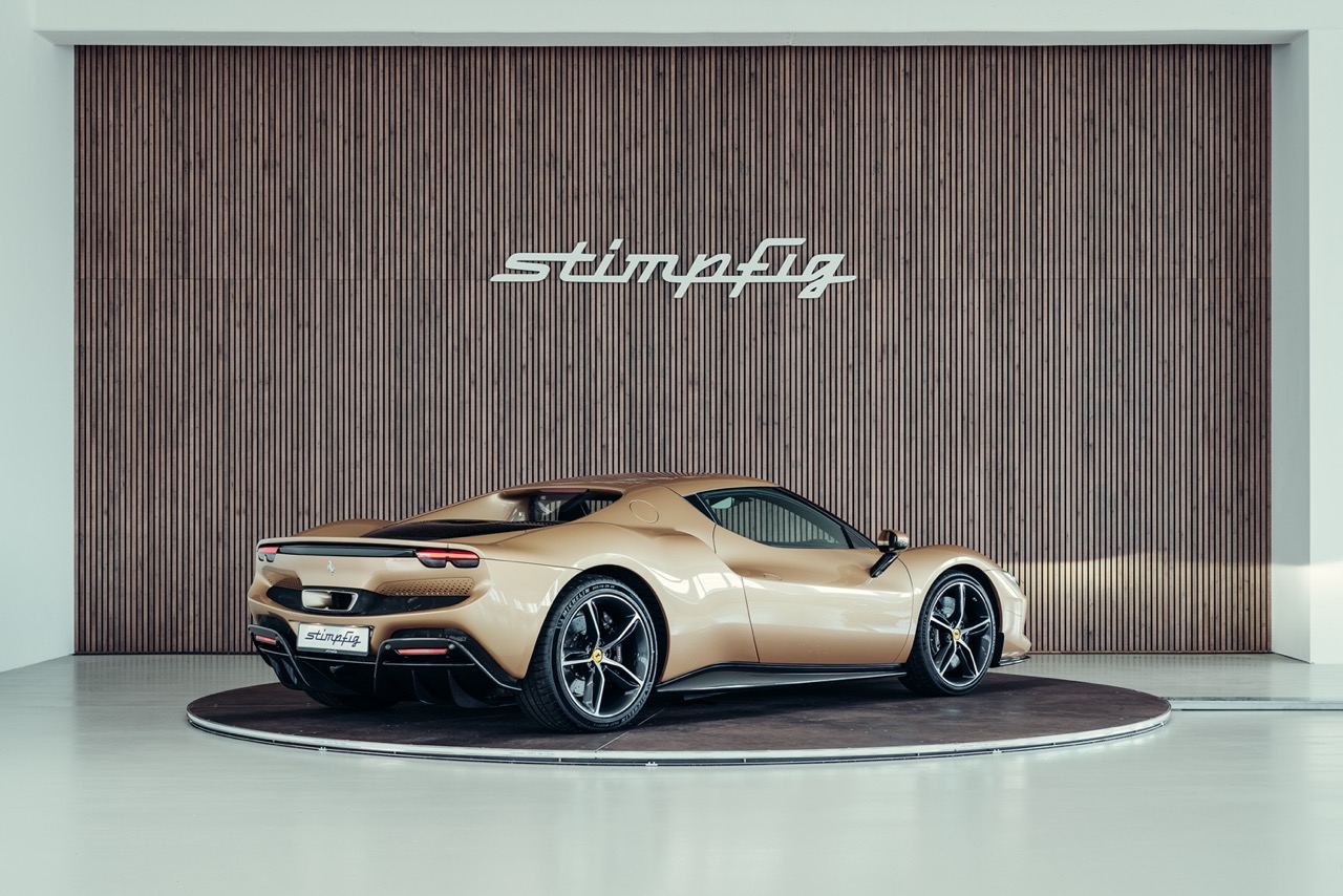 2023 Ferrari 296 GTB, 5/19