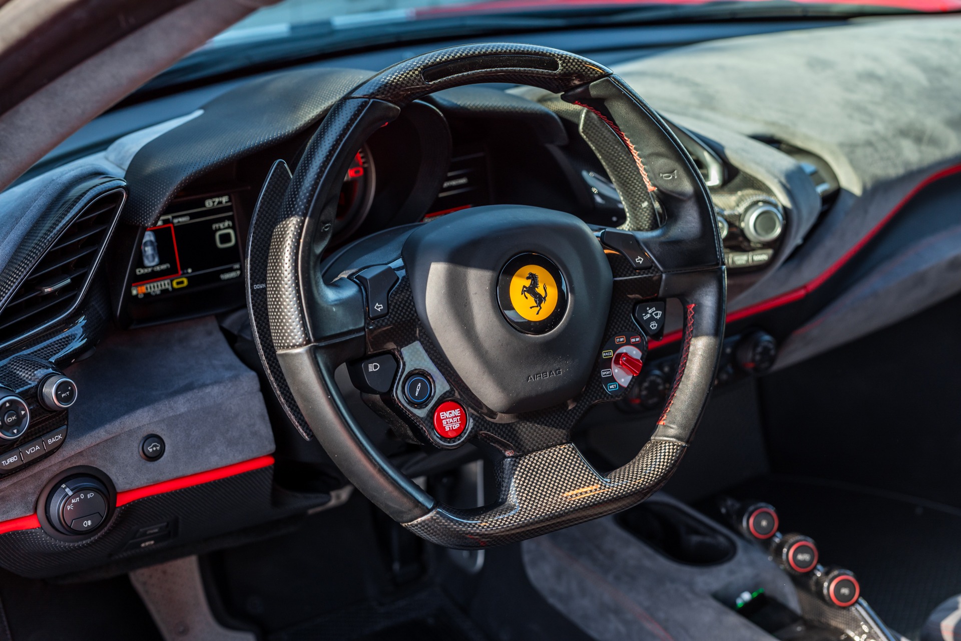 2019 Ferrari 488 Pista, 8/20