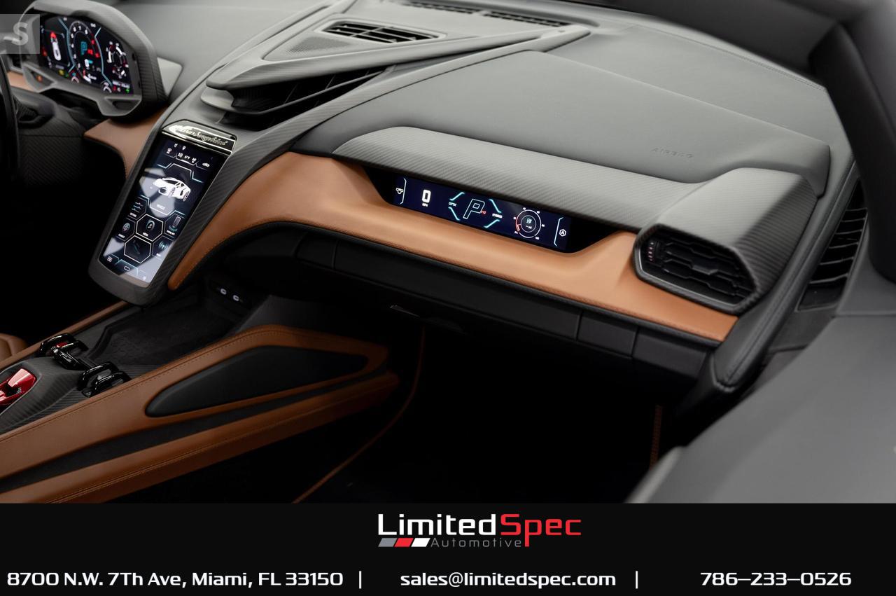 2024 Lamborghini Revuelto, 12/19