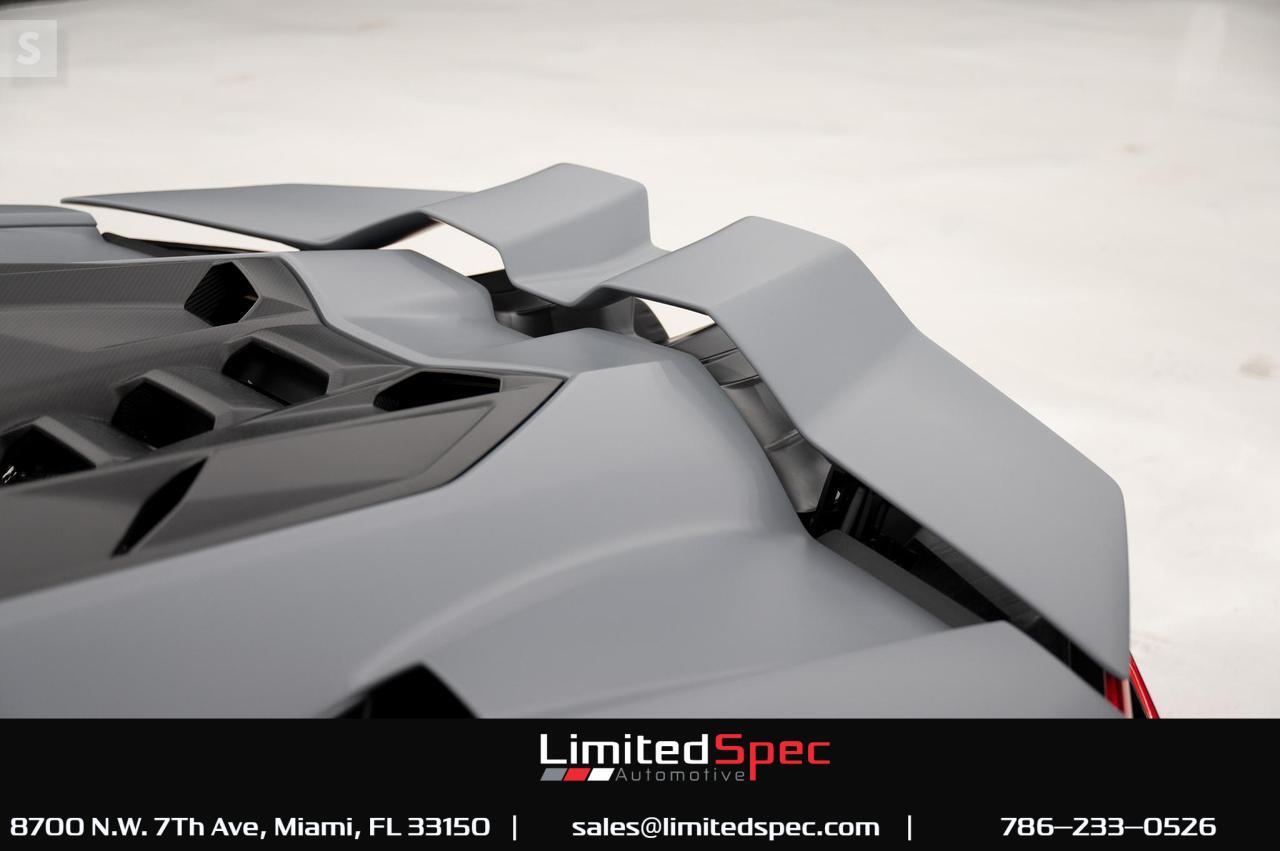 2024 Lamborghini Revuelto, 16/19
