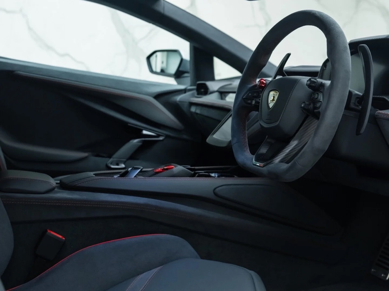 2024 LAMBORGHINI REVUELTO, 5/20