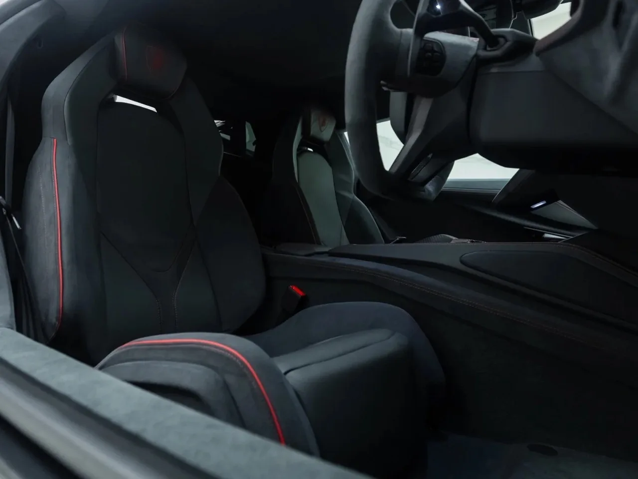2024 Lamborghini Revuelto interior, seats