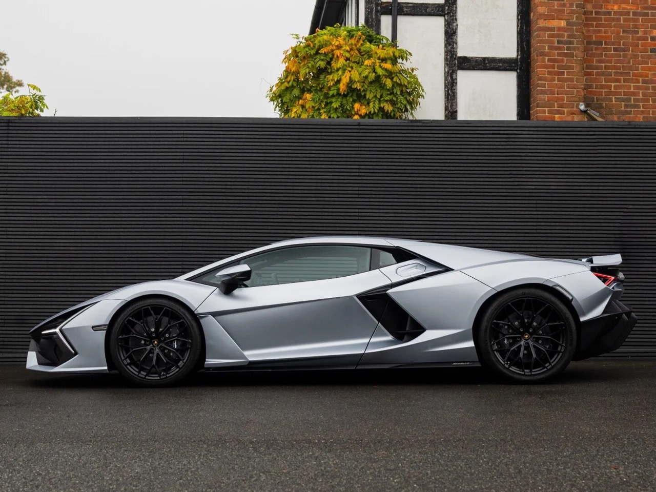 2024 LAMBORGHINI REVUELTO, 17/20