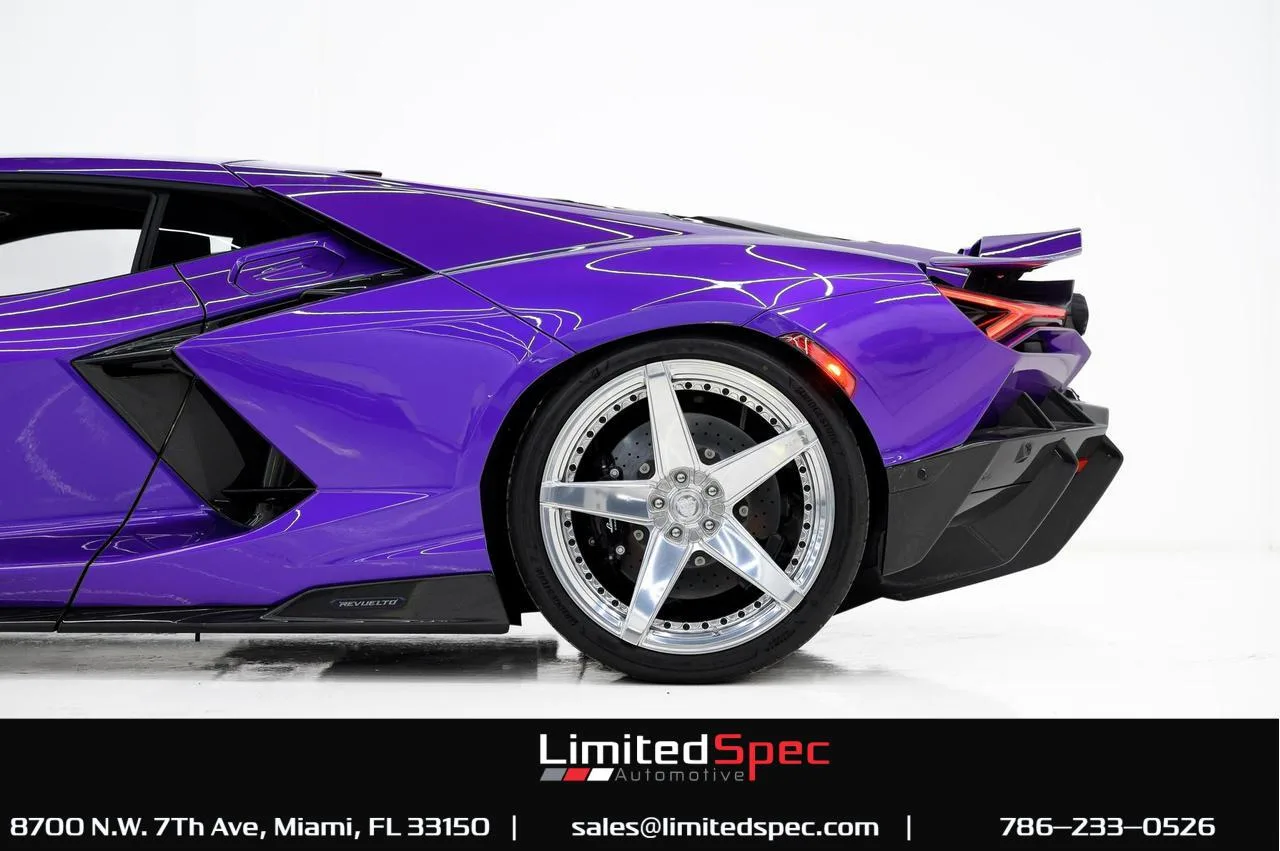 2024 Lamborghini Revuelto for sale, exterior