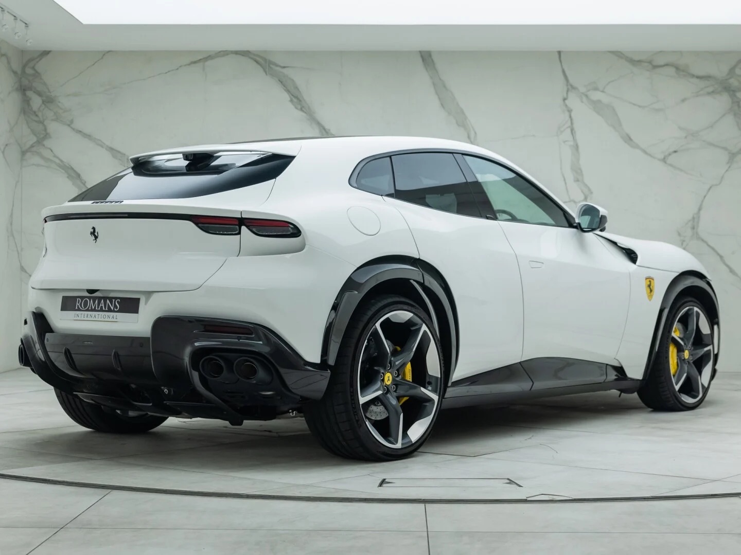 2024 Ferrari Purosangue, 17/20