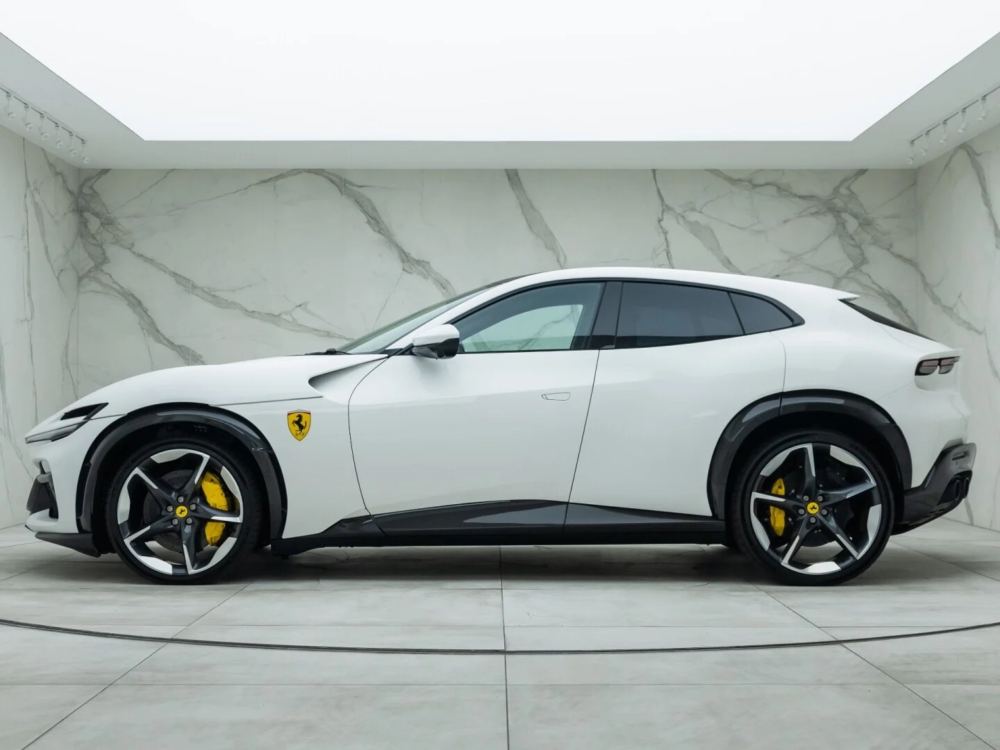 2024 Ferrari Purosangue, 18/20