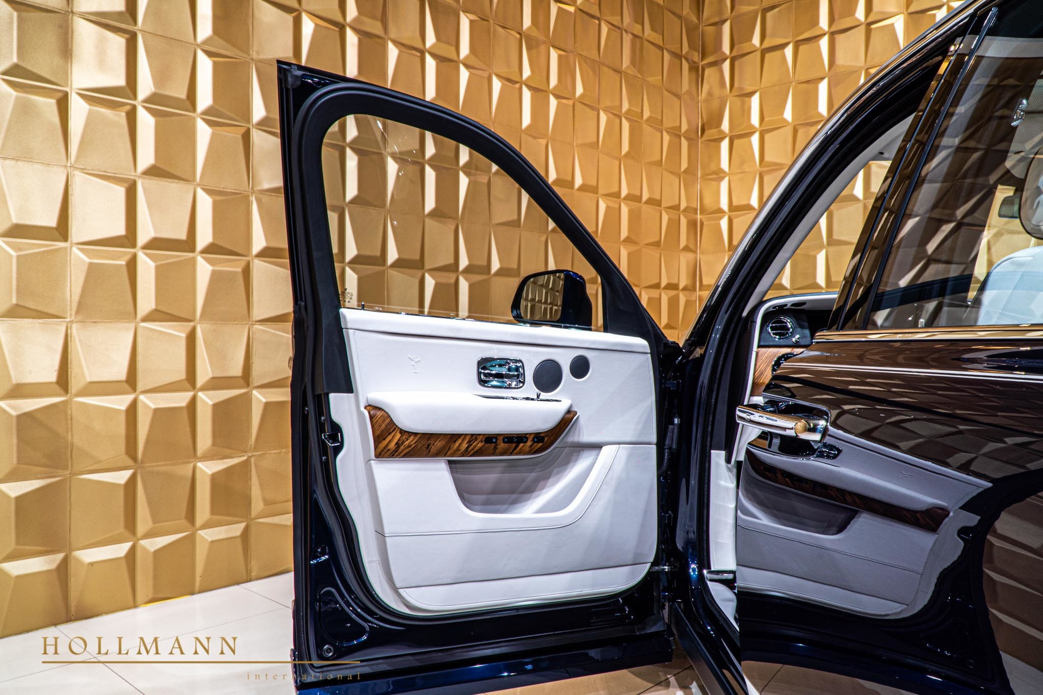 2019 Mansory Cullinan, 15/20