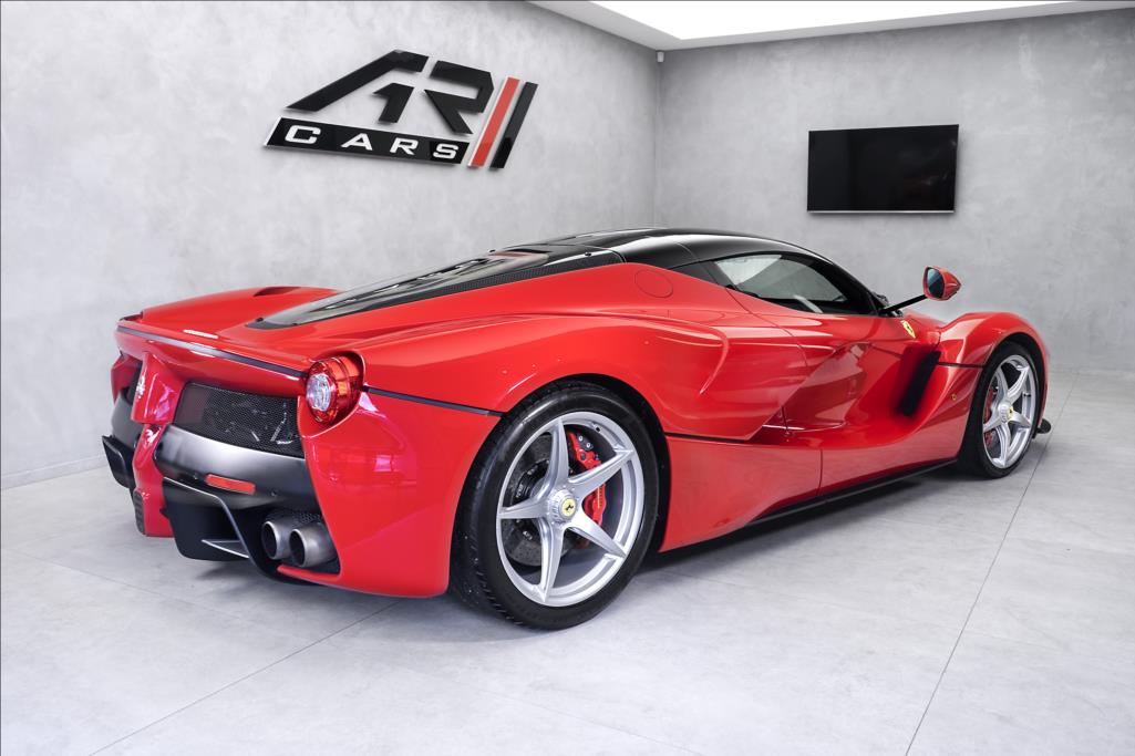 2014 Ferrari LaFerrari, 8/20