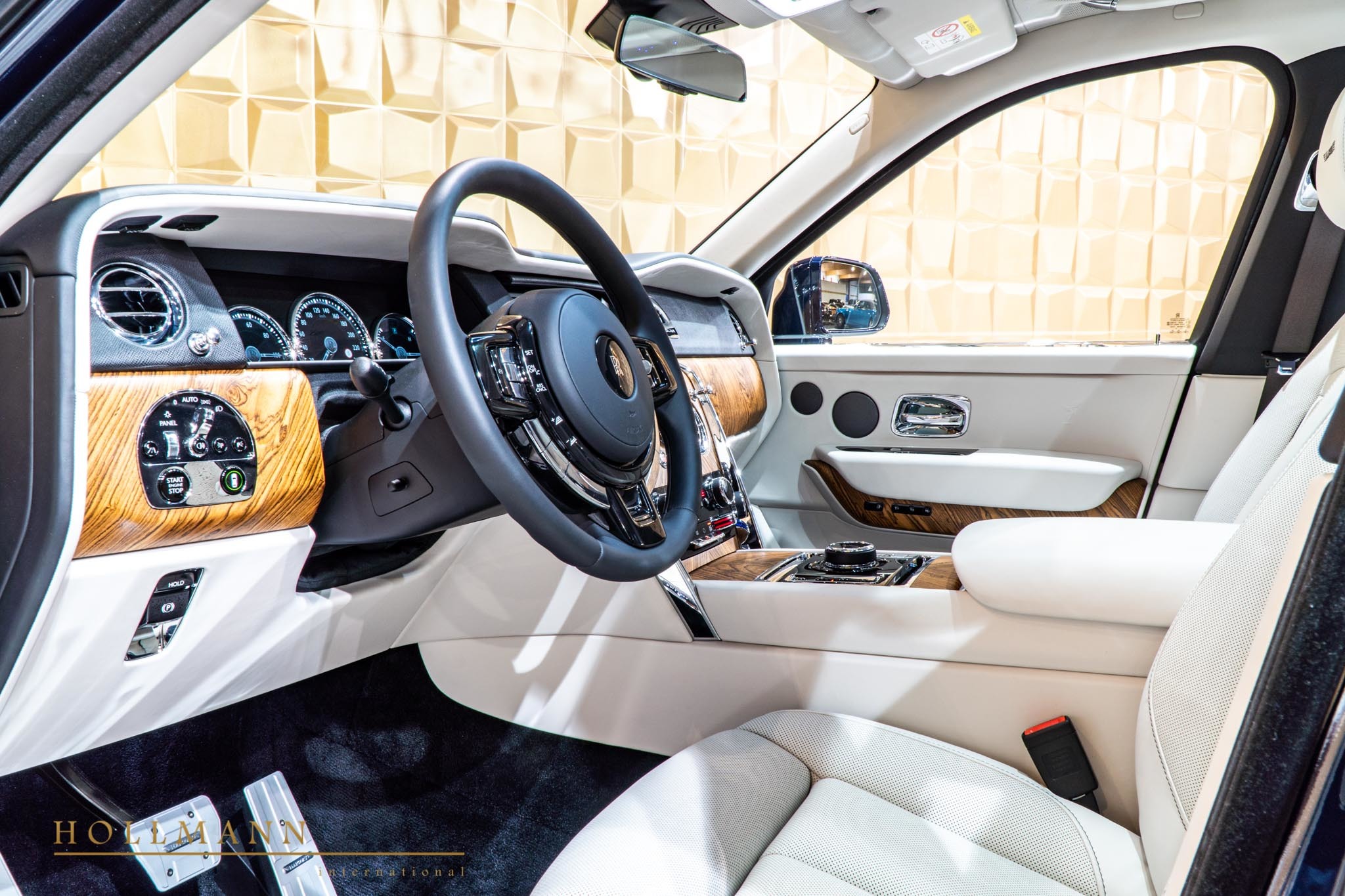 2019 Mansory Cullinan, 17/20