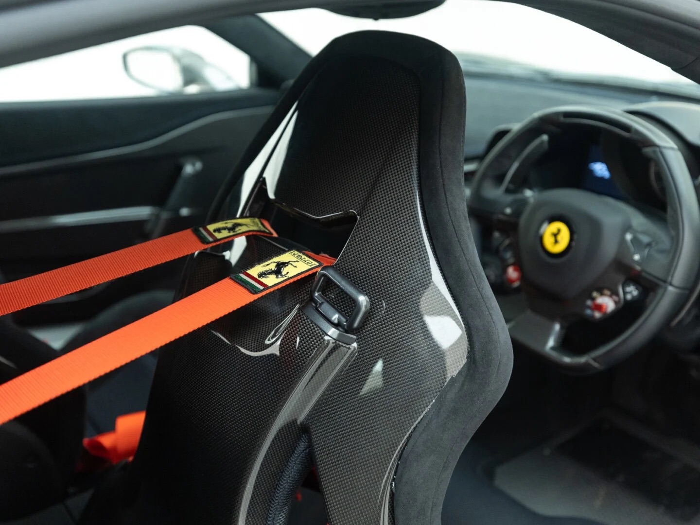 2015 Ferrari 458 Speciale, 5/16
