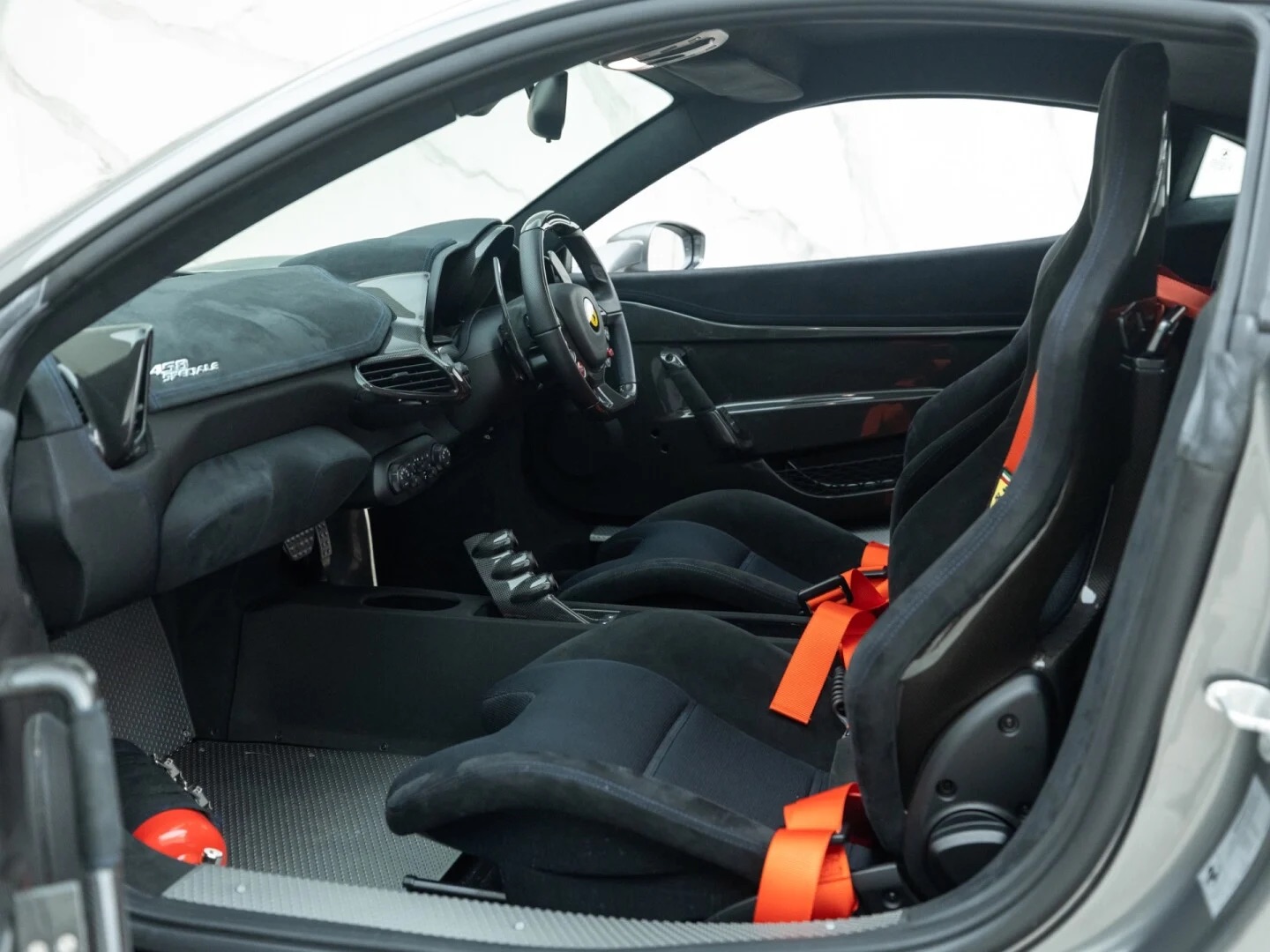 2015 Ferrari 458 Speciale, 12/16