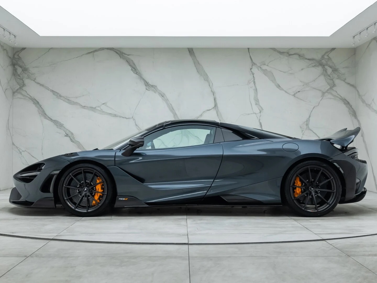 2022 McLaren 765LT Spider, 13/20