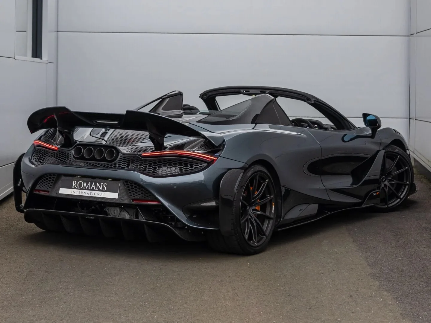 2022 McLaren 765LT Spider for sale, exterior, MSO Sarthe Grey