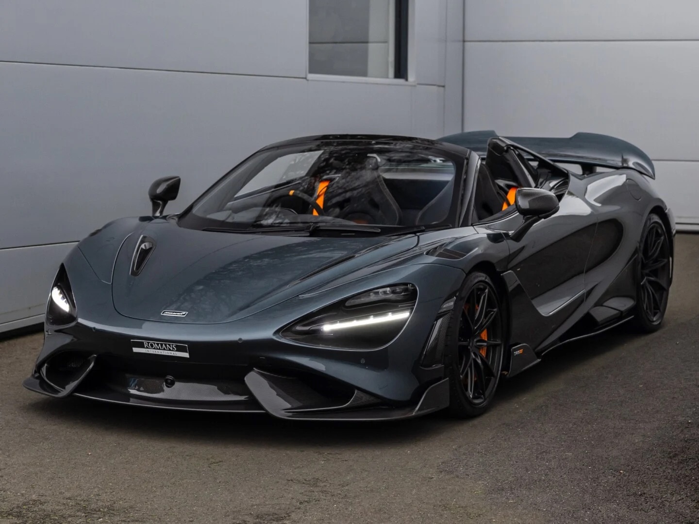 2022 McLaren 765LT Spider, 19/20