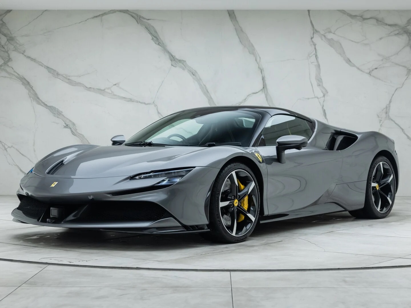 2023 Ferrari SF90 Spider, 8/19
